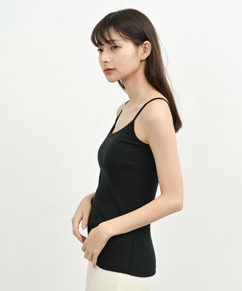 FashionBerry(ファッションベリー)の「綿100% タンクトップ キャミソール|インナー|ノースリーブ|レイヤード|ベーシック|オールシーズン(タンクトップ・レディース・ブラック系その他2/ホワイト系その他2/グレー系その他2/ホワイト系その他/ブラック系その他/グレー系その他・M/L/LL)」の19枚目の写真