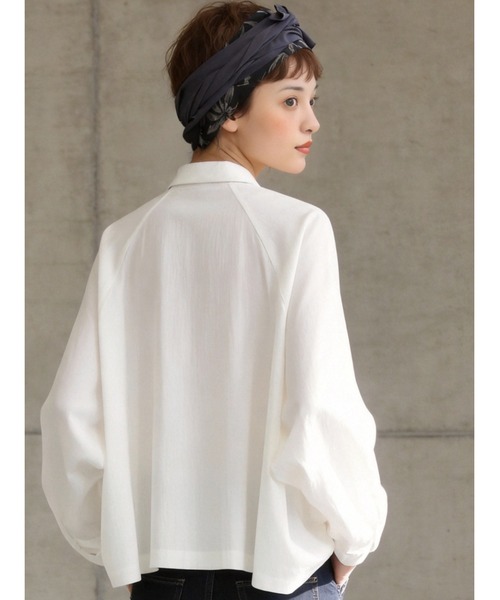 Sew loop(ソーループ)の「BOXYドルマンスリーブルーズフィットブラウスシャツ(シャツ/ブラウス・レディース・ホワイト/ライトブルー/グレー・FREE)」の9枚目の写真