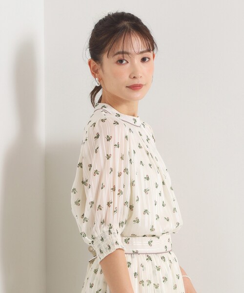 ITS'DEMO(イッツデモ)の「<Philly chocolateコラボ>花柄ブラウス(シャツ/ブラウス・レディース・アイボリー/グリーン系・00)」の6枚目の写真