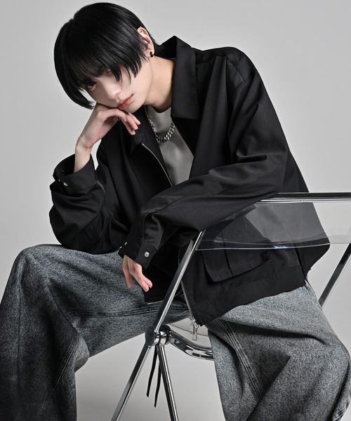 ADRER（アドラー）の「Military Gimmick Long Sleeve Shirt Blouson / ミリタリーギミックロングスリーブシャツブルゾン（ブルゾン・メンズ・ブラック/ワイン/チャコールグレー・XS/S/M/L）」の7枚目の写真