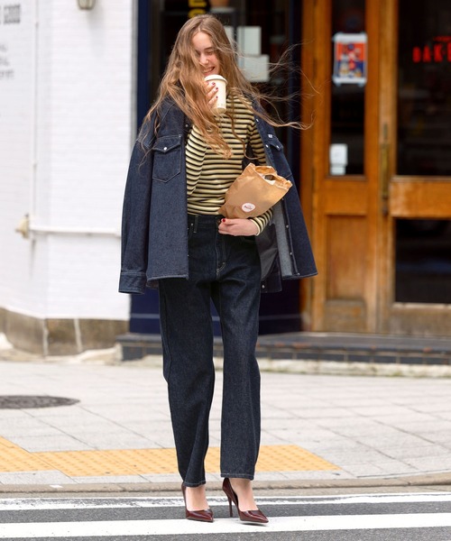 Lee(リー)の「【101 101周年記念特別モデル】ANNIVERSARY 101 WIDE STRAIGHT SELVEDGE セットアップ可(デニムパンツ・レディース・インディゴブルー・MEDIUM/X-SMALL)」の1枚目の写真
