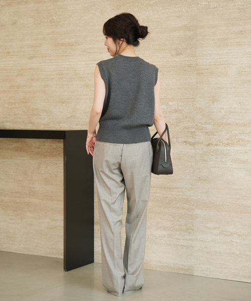 plage(プラージュ)の「2Way Knit ベスト(ベスト・レディース・チャコールグレー/ベージュ・FREE)」の8枚目の写真