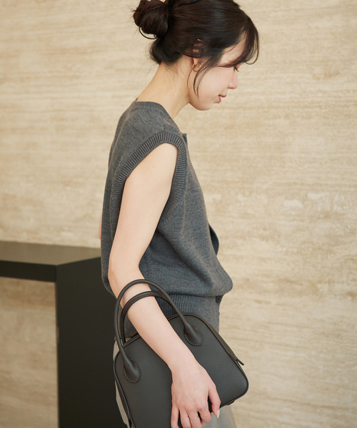 plage(プラージュ)の「2Way Knit ベスト(ベスト・レディース・チャコールグレー/ベージュ・FREE)」の12枚目の写真