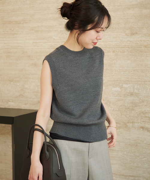 plage(プラージュ)の「2Way Knit ベスト(ベスト・レディース・チャコールグレー/ベージュ・FREE)」の16枚目の写真