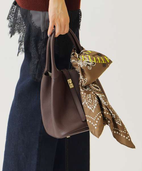 Spick & Span(スピックアンドスパン)の「VIOLAd’ORO / ヴィオラドーロ TREROボックストート(ハンドバッグ・レディース・ブラック/ブラウン・FREE)」の9枚目の写真