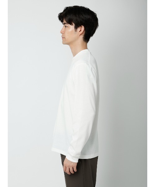 SUIT SQUARE(スーツスクエア)の「オフィT/Tシャツ/長袖/ウォッシャブル/プレーティング天竺/無地(Tシャツ/カットソー・メンズ・ホワイト/ネイビー・SMALL/XX-LARGE/X-LARGE/LARGE/MEDIUM)」の4枚目の写真
