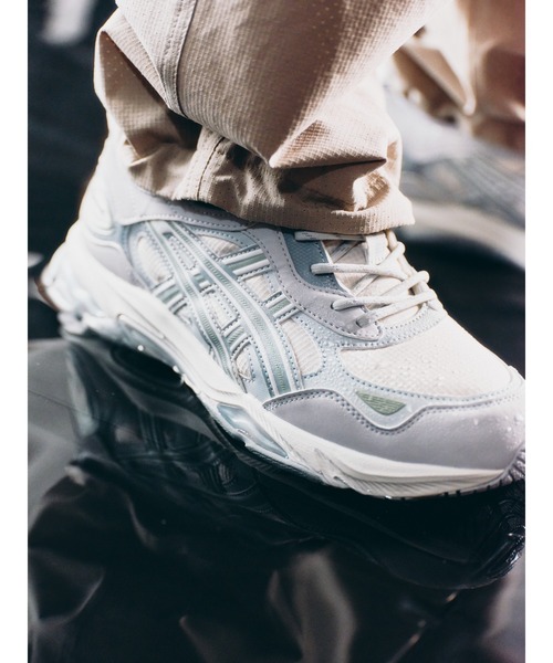 ASICS(アシックス)の「GEL-NYC 2.0 GTX / ゲルエヌワイシー 2.0 ゴアテックス(スニーカー・メンズ・ホワイト×グレー/ブラック×グレー・24/24.5/25.5/28/26.5/23.5/27/28.5/27.5/29/23/29.5/26/25)」の21枚目の写真