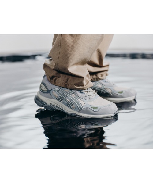 ASICS(アシックス)の「GEL-NYC 2.0 GTX / ゲルエヌワイシー 2.0 ゴアテックス(スニーカー・メンズ・ホワイト×グレー/ブラック×グレー・24/24.5/25.5/28/26.5/23.5/27/28.5/27.5/29/23/29.5/26/25)」の10枚目の写真
