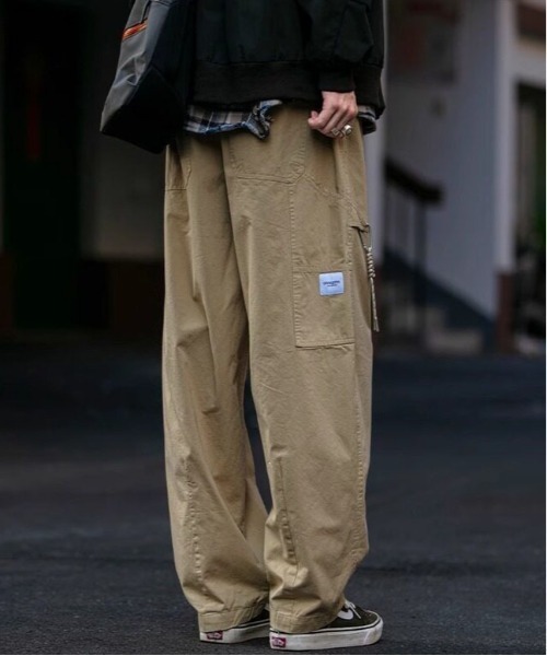 DOUBLE STEAL(ダブルスティール)の「DSワークデザインワイドパンツ(その他パンツ・メンズ・ベージュ/ネイビー・X-LARGE/LARGE/MEDIUM)」の3枚目の写真