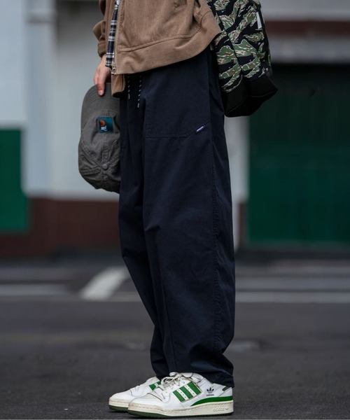 DOUBLE STEAL(ダブルスティール)の「DSワークデザインワイドパンツ(その他パンツ・メンズ・ベージュ/ネイビー・X-LARGE/LARGE/MEDIUM)」の6枚目の写真