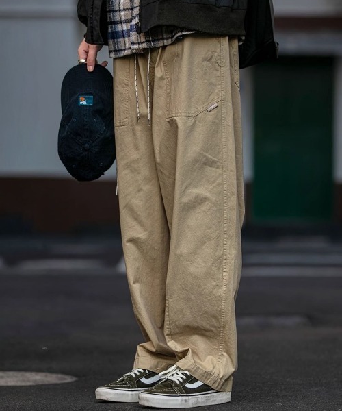 DOUBLE STEAL(ダブルスティール)の「DSワークデザインワイドパンツ(その他パンツ・メンズ・ベージュ/ネイビー・X-LARGE/LARGE/MEDIUM)」の4枚目の写真