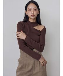 【20th Anniversary Iconic Items】ショルダーカットタートルニット
