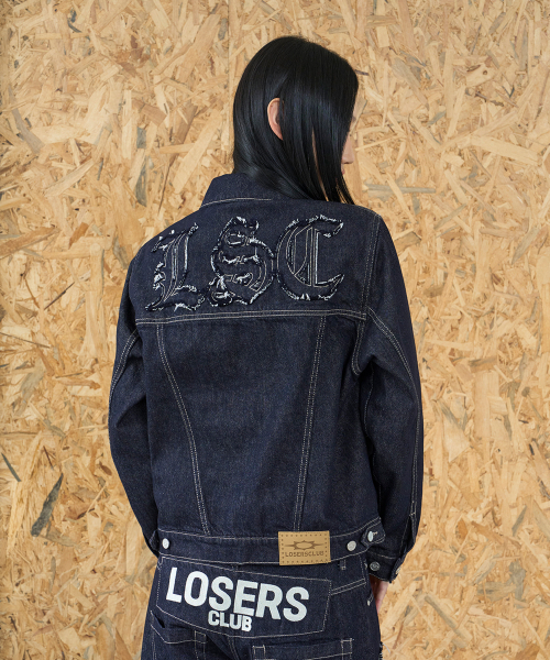 LOSERS CLUB(ルーザーズクラブ)の「ロゴアップリケデニムジャケットインディゴ(デニムジャケット・レディース・その他・SMALL/MEDIUM)」の4枚目の写真
