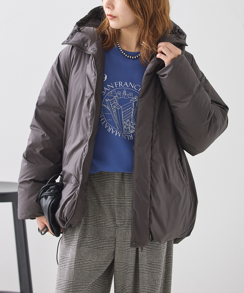 journal standard L'essage（ジャーナルスタンダードレサージュ）の「STAMMBAUM*L'ESSAGE別注ダウンコート（その他アウター・レディース・ブラック/ブラウン・FREE）」の2枚目の写真