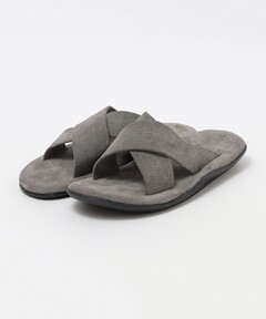 【新品未使用】 SLIPPER クロスストラップサンダル　サイズ9 CHARLES ＆ KEITH サンダル パッフィー クロスオーバー