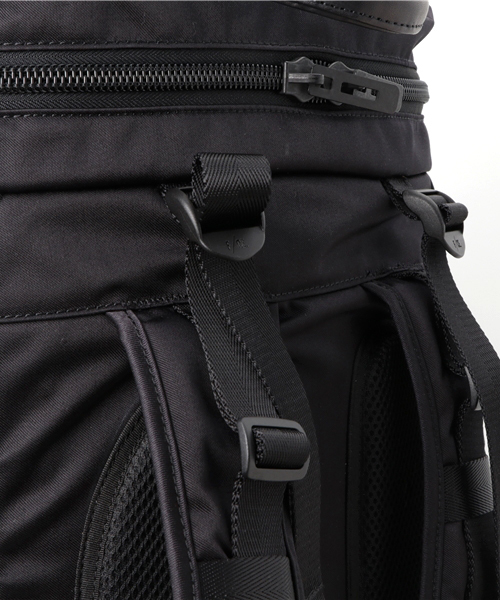 F/CE. SATIN TRAVEL BP ブラック F/CE. SATIN TRAVEL BP / エフシーイー サテントラベルバック