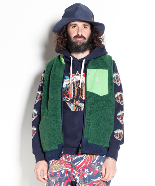 ALDIES（アールディーズ）の「Festival Boa VT ジップアップ ボアベスト（ベスト・メンズ・ブラウン/グリーン/ベージュ/マルチ・SMALL/LARGE/MEDIUM）」の4枚目の写真