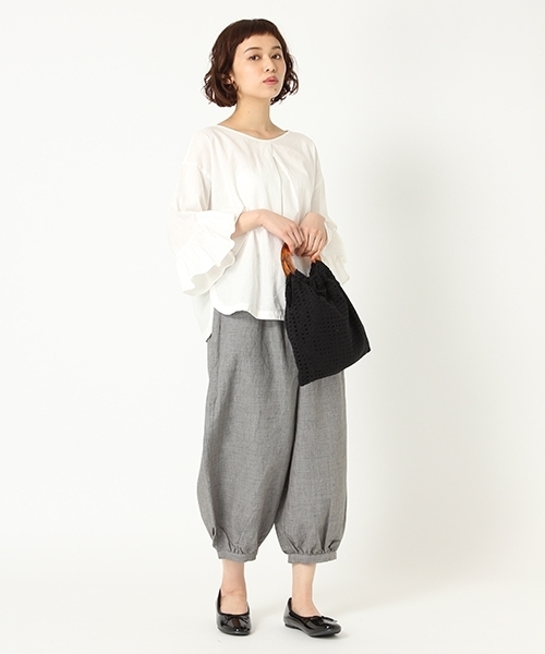 studio CLIP（スタディオクリップ）の「【WEB限定販売】コットンリネンバルーンパンツ（その他パンツ・レディース・ブラック/ライトブルー/ネイビー・MEDIUM/LARGE）」の10枚目の写真