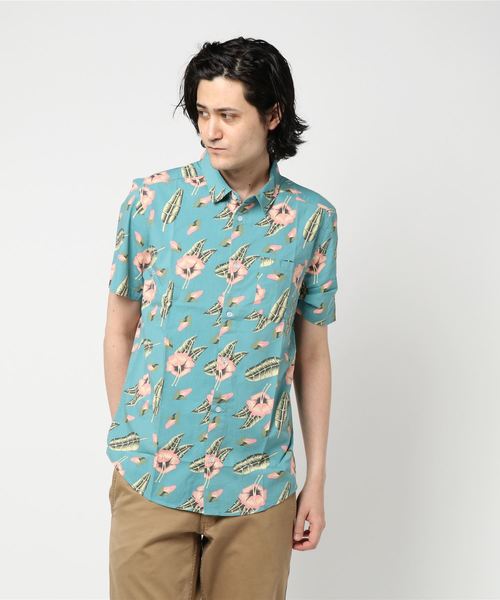 RVCA(ルーカ)の「RVCA メンズ 【LUKE PELLETIER】 PELLETIER TROPIC SS 半袖シャツ(シャツ/ブラウス・メンズ・ブルー/イエロー・SMALL/MEDIUM)」の2枚目の写真