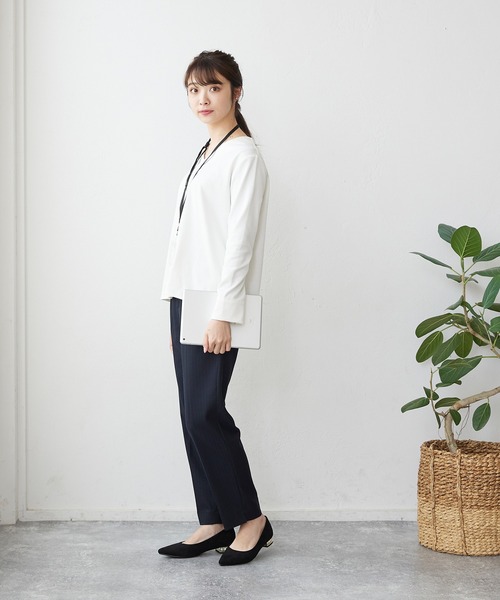 menue(メヌエ)の「大人上品 パールヒールパンプス(パンプス・レディース・ブラック/グレー/ネイビー/スモークピンク/ブラック系その他/ダークラベンダー/チェック/グレイッシュベージュ/ブラック系その他2/ブラック系その他3/ベージュ系その他/ピンク系その他/ブラック系その他4/ホワイト系その他・22cm/22.5cm/23cm/23.5cm/24cm/24.5cm/25cm/25.5cm/26.0cm/21.5cm)」の18枚目の写真