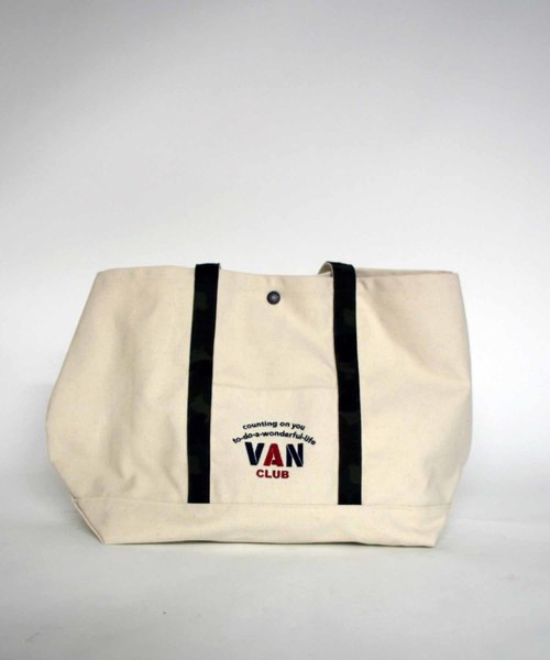 VAN CLUB(バンクラブ)の「オープン記念HAPPY BAG -VAN CLUB/選べるネルシャツと軽量ダウン・裏起毛トレーナーがトートに入ったセット!!(福袋/福箱・メンズ・ブラウン/ブルー/グリーン・LL/M/L)」の14枚目の写真