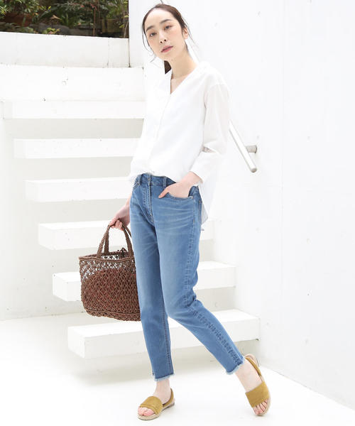 coen(コーエン)の「ストレッチデニムスリムクロップドパンツ(デニムパンツ・レディース・ライトブルー/ネイビー・LARGE/SMALL/MEDIUM)」の5枚目の写真