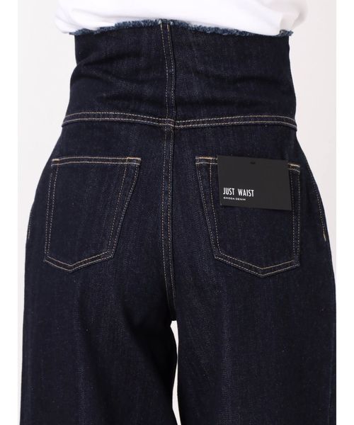 EMODA（エモダ）の「カットオフフィットジャストウエストデニム（デニムパンツ・レディース・ブラック/インディゴブルー・SMALL/MEDIUM/X-SMALL）」の7枚目の写真