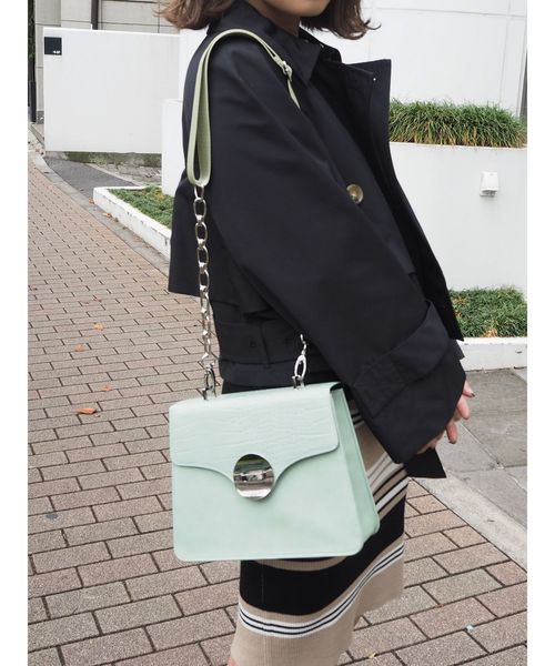 MURUA（ムルーア）の「スクエアメタルショルダーBAG（ショルダーバッグ・レディース・ブラック/ベージュ/ライトグリーン・FREE）」の7枚目の写真