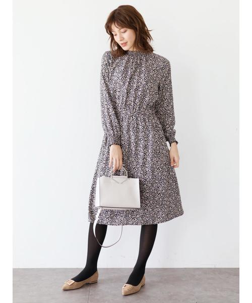 YECCA VECCA（イェッカヴェッカ）の「・小花プリントロングワンピース（ワンピース・レディース・マルチ/ラベンダー・FREE）」の11枚目の写真