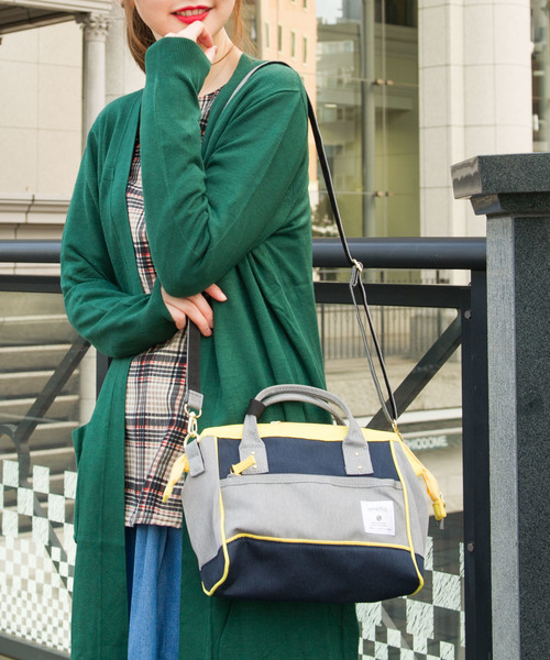 anello(アネロ)の「【anello / アネロ】ポリエステル口金2WAYミニショルダーバッグ(ショルダーバッグ・レディース・ライトグレー/ライトブルー/ブラック/ネイビー/グレー/カーキ/ブルー/カモフラージュ/マスタード/チャコールグレー×ブラック/ブルーグリーン/トリコロール/ダークオレンジ/ブラック×グリーン/グレー×ピンク/イエロー×グレー/ピンク/グレー系その他・FREE)」の1枚目の写真