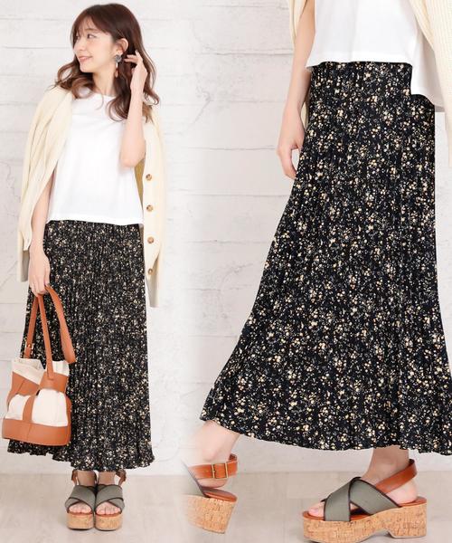 Girly Doll（ガーリードール）の「花柄 ロングプリーツスカート（スカート・レディース・ホワイト系その他/レオパード/ドット/ブラック系その他/グレー系その他/ブラック系その他2/ブラック/グリーン系その他2/グリーン系その他/グレー/ホワイト系その他2/ブルー/ベージュ・M/L）」の6枚目の写真