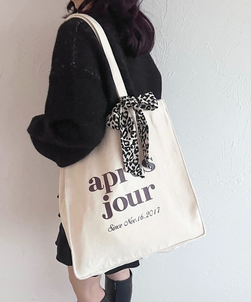 apres jour（アプレジュール）の「スカーフ付きキャンバスバッグ（トートバッグ・レディース・ブラック/アイボリー/その他/ライトベージュ/ブラック系その他/ベビーピンク・ﾌﾘ-）」の16枚目の写真