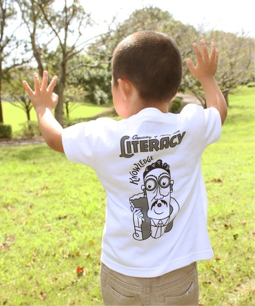 ACME FURNITURE(アクメファニチャー)の「LITERACY KIDS TEE 100(Tシャツ/カットソー・キッズ・ホワイト・FREE)」の1枚目の写真