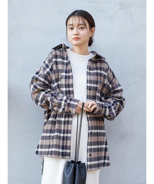 AMERICAN HOLIC（アメリカンホリック）の「Wポケット厚手チェックBIGシャツ ＊（シャツ/ブラウス・レディース・ホワイト系その他7/ブラウン系その他4/ブルー系その他5/その他5・FREE）」の18枚目の写真