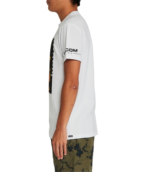 VOLCOM(ボルコム)の「【VOLCOM】JP STN COLOUR SS TEE(Tシャツ/カットソー・メンズ・ホワイト/ブラック・MEDIUM/X-LARGE/XX-LARGE/LARGE)」の4枚目の写真