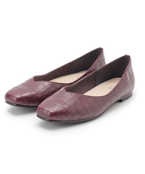 grove(グローブ)の「◆【21.5-25.5/WEB限定】受注生産☆1か月でお届け。やわここちVカットスクエアトゥパンプス【秋の新カラー追加】(1cm)(パンプス・レディース・ブラック系7/グレー系4/ブラウン系8/アイボリー系7/グリーン系5/ワイン系2/シルバー系7・50/40/35/45/30/25/15 /20/55)」の7枚目の写真
