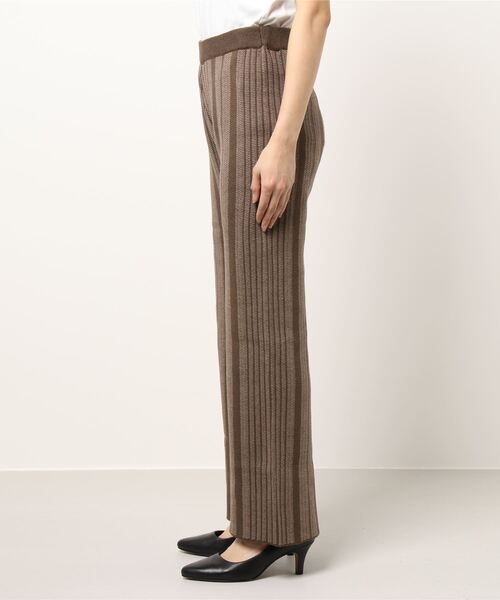 archives(アルシーヴ)の「ストライプジャガードニットパンツ(その他パンツ・レディース・ブラック/グリーン/モカ・MEDIUM)」の4枚目の写真