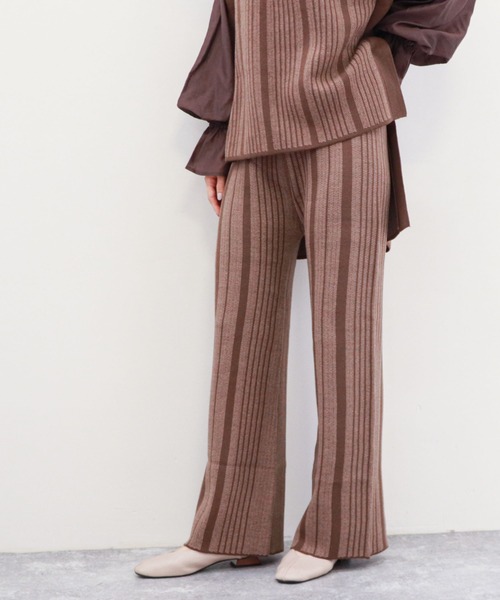 archives(アルシーヴ)の「ストライプジャガードニットパンツ(その他パンツ・レディース・ブラック/グリーン/モカ・MEDIUM)」の1枚目の写真