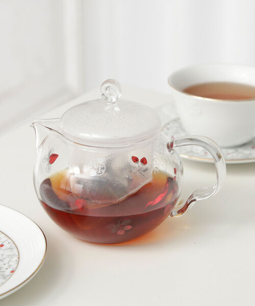 Afternoon Tea（アフタヌーンティー）の「ストロベリー耐熱ティーポット/パラレル（食器・レディース・クリア・ONE SIZE）」の8枚目の写真