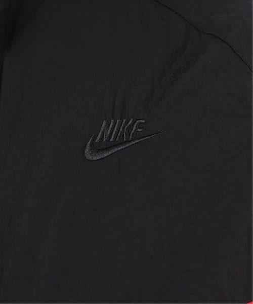 NIKE（ナイキ）の「【NIKE/ナイキ】 ウーブンジャケット（ブルゾン・メンズ・ブラック/レッド・SMALL/MEDIUM/LARGE/X-LARGE）」の21枚目の写真