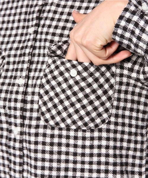 CIAOPANIC TYPY（チャオパニックティピー）の「ネルギンガムシャツ（シャツ/ブラウス・レディース・ブラック/グリーン/ピンク・SMALL/MEDIUM）」の9枚目の写真