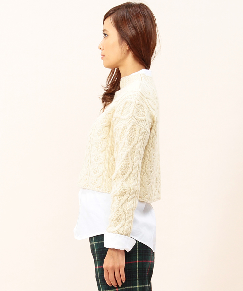 B:MING by BEAMS（ビーミングバイビームス）の「□B ビーミング by ビームス / クロップドケーブルプルオーバー（ニット/セーター・レディース・ブラック/ナチュラル/カーキ/シルバー・ONE SIZE）」の6枚目の写真