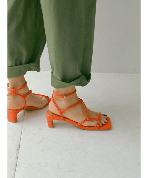Ungrid（アングリッド）の「ストラップヒールサンダル（サンダル・レディース・ブラック/オレンジ/ブルー・S/M/L）」の8枚目の写真