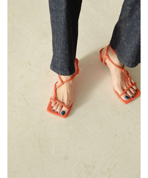Ungrid（アングリッド）の「ストラップヒールサンダル（サンダル・レディース・ブラック/オレンジ/ブルー・S/M/L）」の17枚目の写真