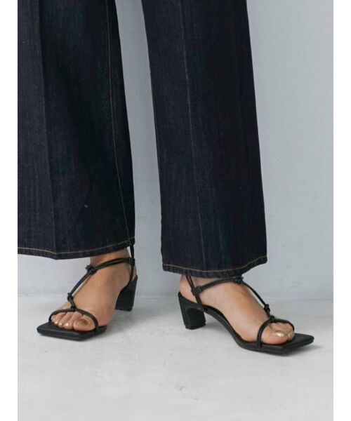 Ungrid（アングリッド）の「ストラップヒールサンダル（サンダル・レディース・ブラック/オレンジ/ブルー・S/M/L）」の18枚目の写真