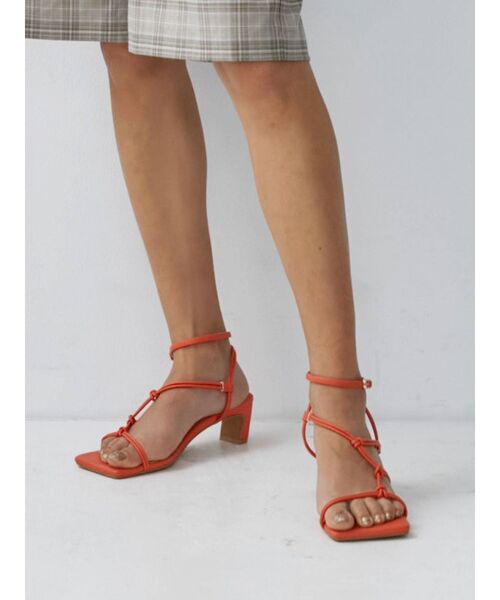 Ungrid（アングリッド）の「ストラップヒールサンダル（サンダル・レディース・ブラック/オレンジ/ブルー・S/M/L）」の20枚目の写真