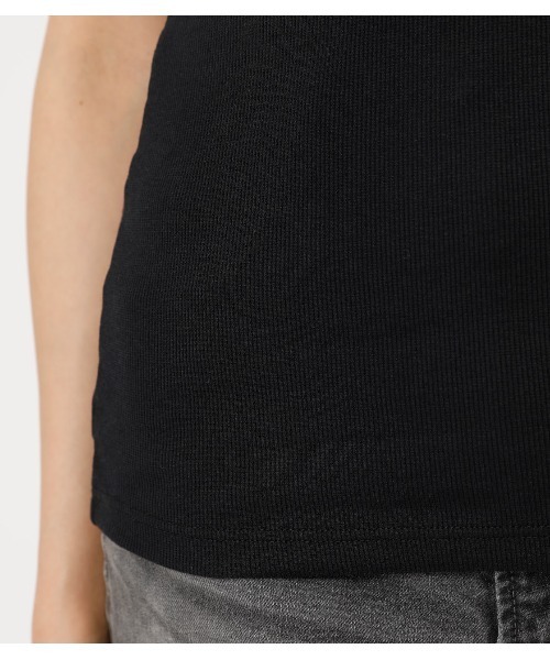 AZUL by moussy(アズールバイマウジー)の「BASIC BACK OPEN CAMISOLE/ベーシックバックオープンキャミソール(キャミソール・レディース・カーキ/ホワイト/ブラック/ライトベージュ・MEDIUM/SMALL)」の9枚目の写真