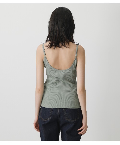 AZUL by moussy(アズールバイマウジー)の「BASIC BACK OPEN CAMISOLE/ベーシックバックオープンキャミソール(キャミソール・レディース・カーキ/ホワイト/ブラック/ライトベージュ・MEDIUM/SMALL)」の21枚目の写真