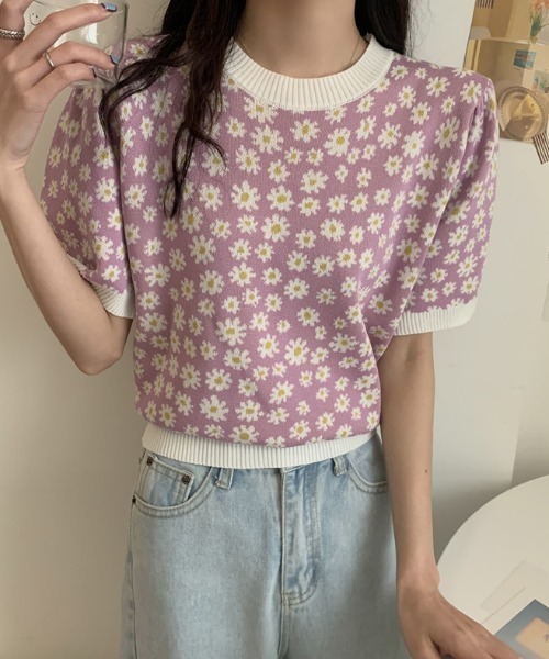 ABITOKYO（アビトーキョー）の「花柄クルーネックブラウス（シャツ/ブラウス・レディース・ブラック/パープル/オレンジ/ブルー・FREE）」の3枚目の写真