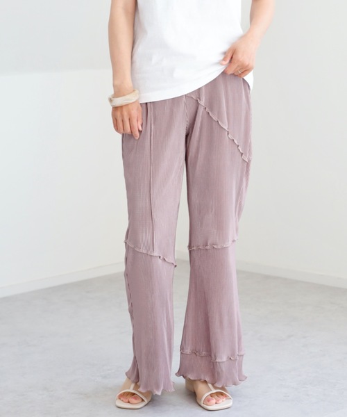 UNFIELD（アンフィールド）の「【UNFIELD プリーツクロスメローフレアパンツ】（その他パンツ・レディース・パープル/ピンクベージュ/グレイッシュベージュ・FREE）」の3枚目の写真